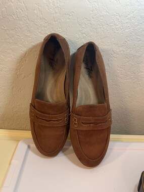 Sh3: Vintage 7 Eight Bridgett Brown Suede Loafers Size 6.5M
